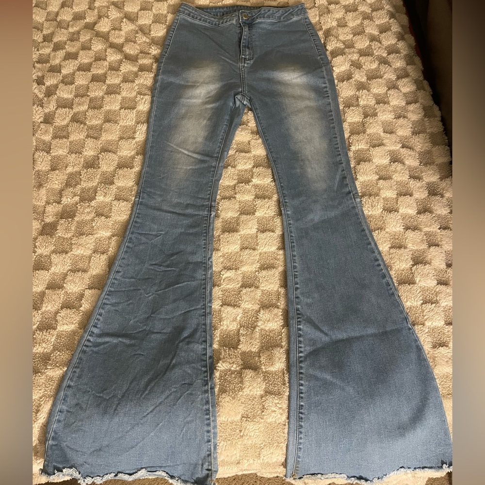 SHEIN Light Blue Flare Jeans